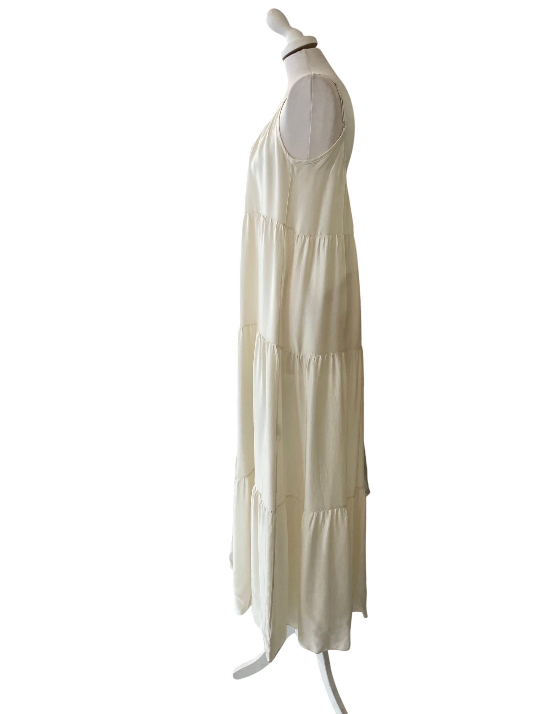 Abito a balze in satin