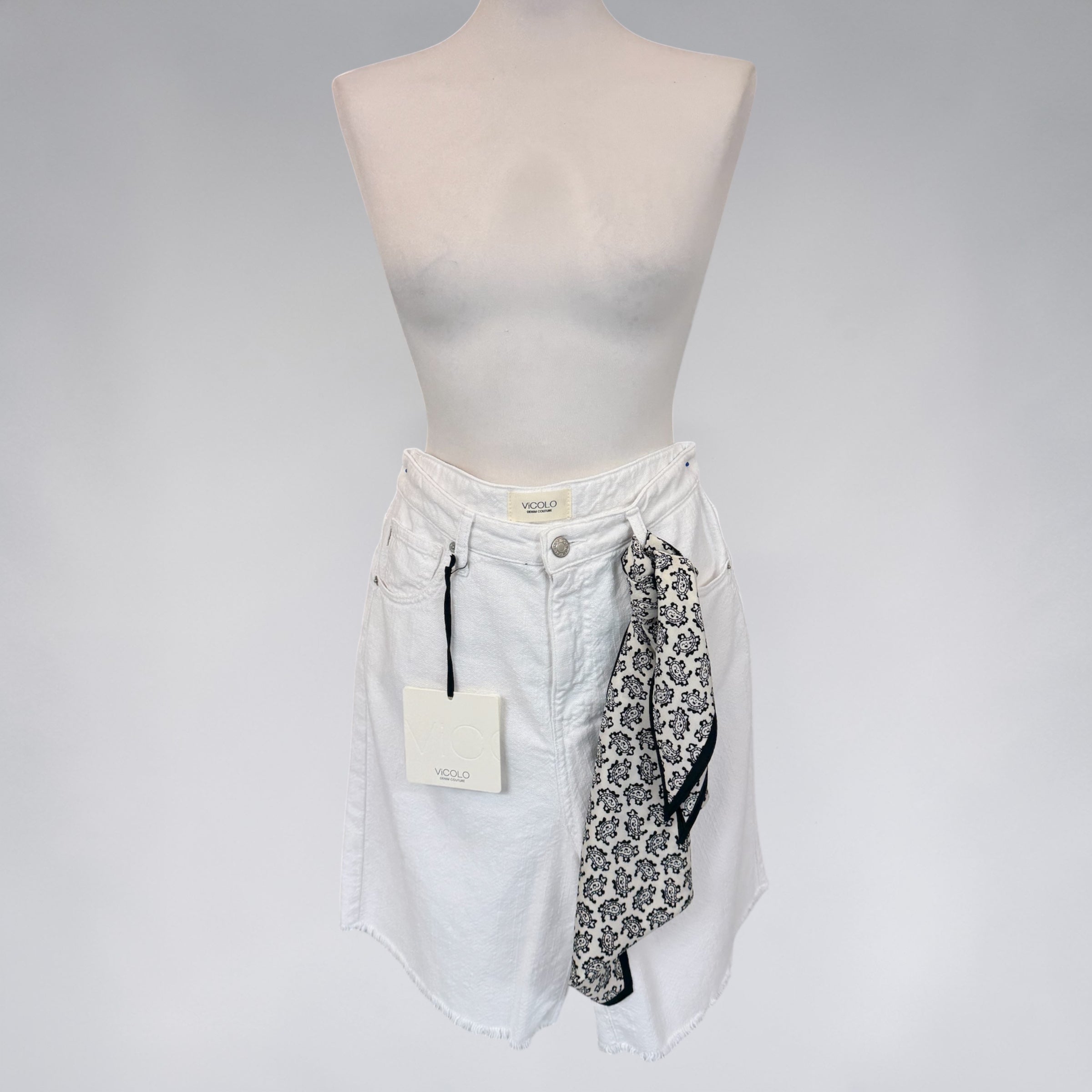 Bermuda bianco sfrangiato + bandana