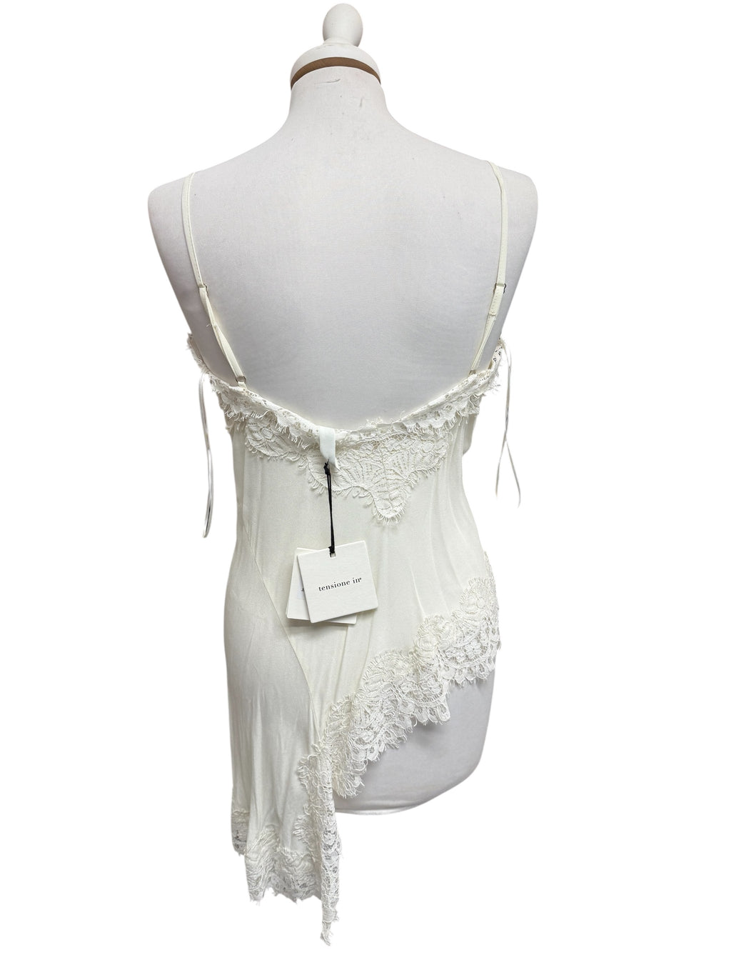 Top asimmetrico pizzo panna