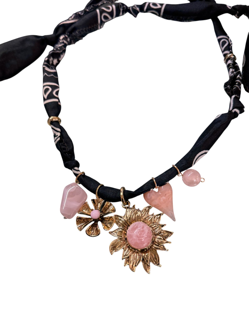 NECKLACE bandana nera / fiori rosa