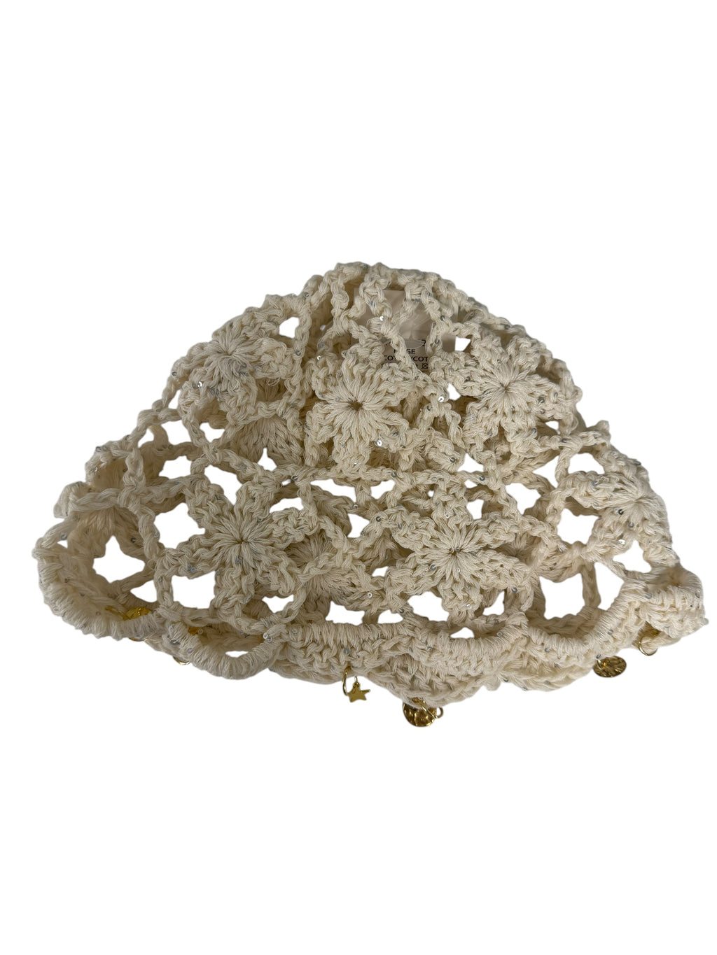 Cappello crochet ciondoli