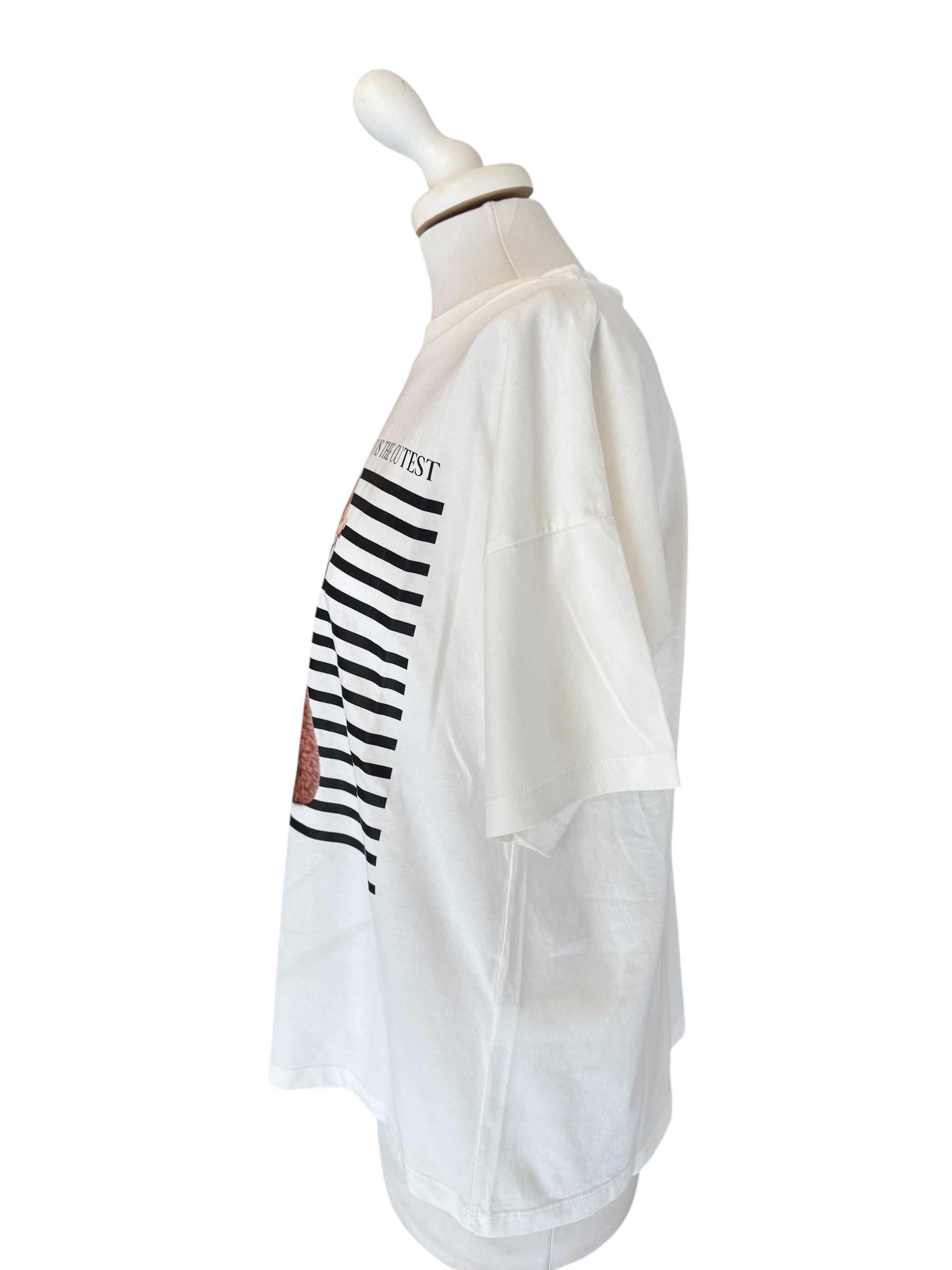 T-shirt bianca over stampa barboncino