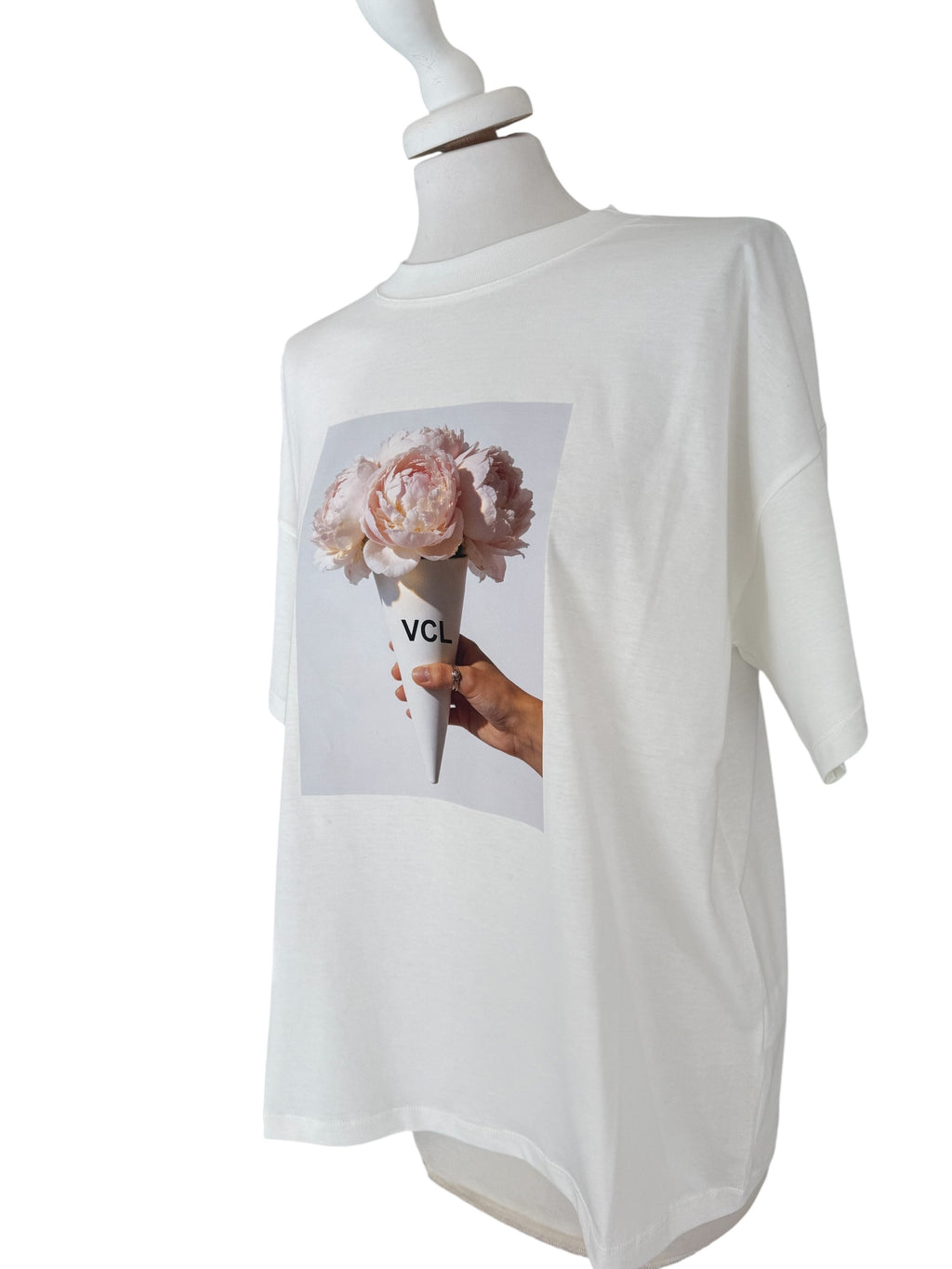 T-shirt bianca over stampa gelato