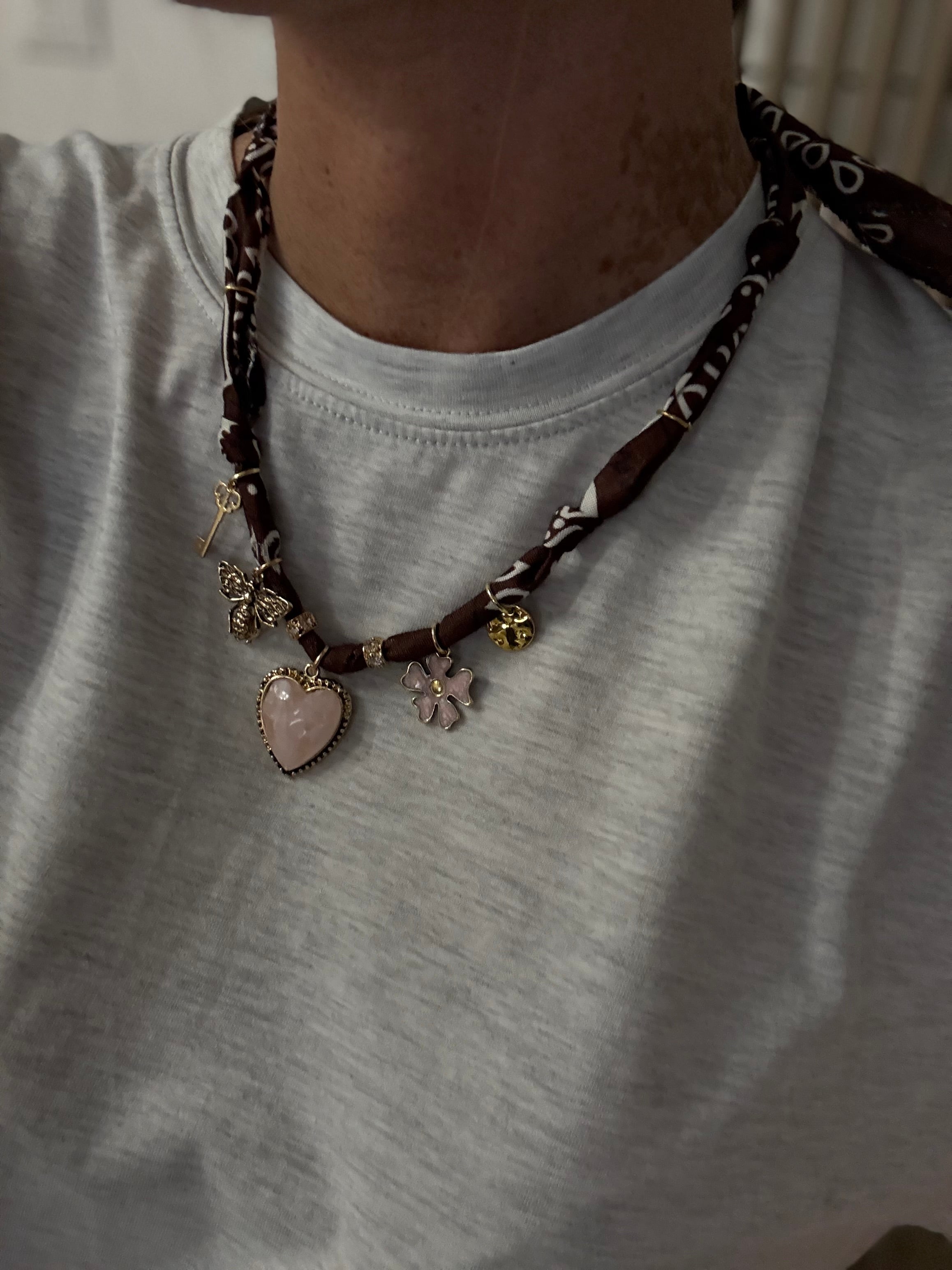 Necklace Bandana moro cuore rosa