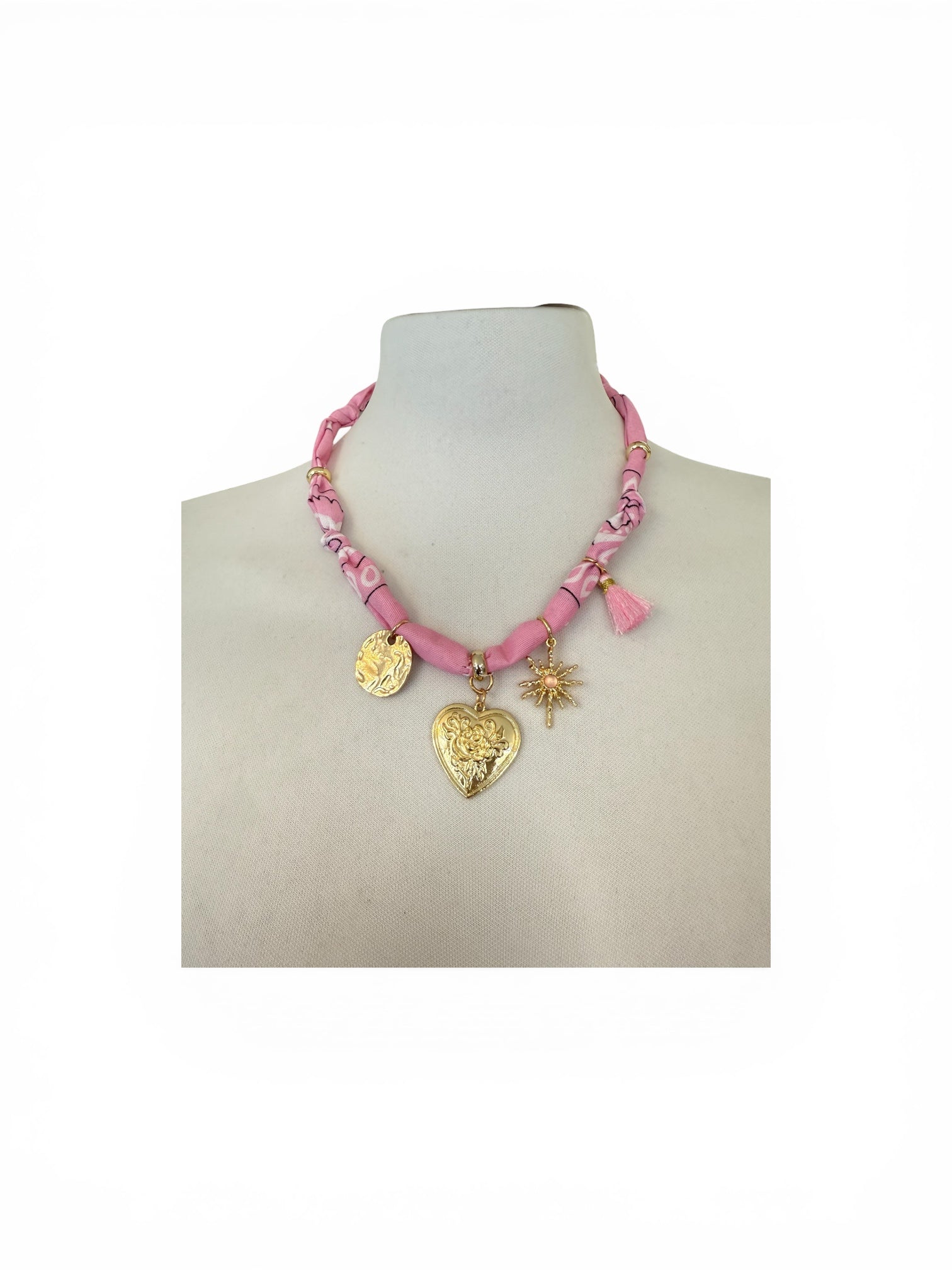 NECKLACE BANDANA ROSA CUORE