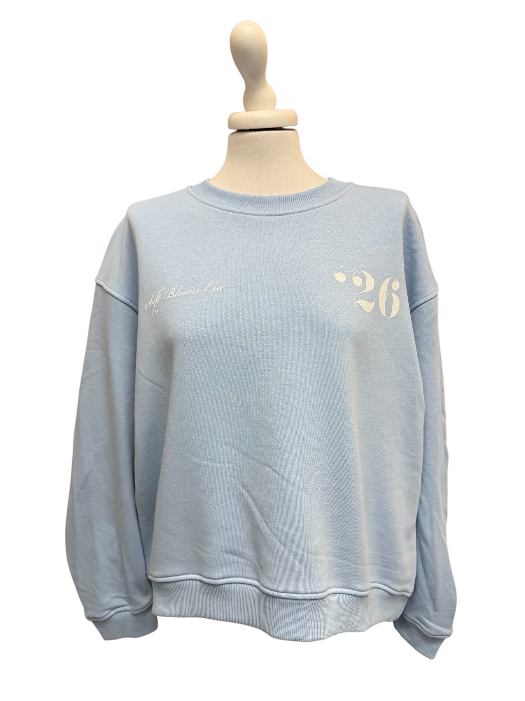 Felpa azzurra scritta bianca