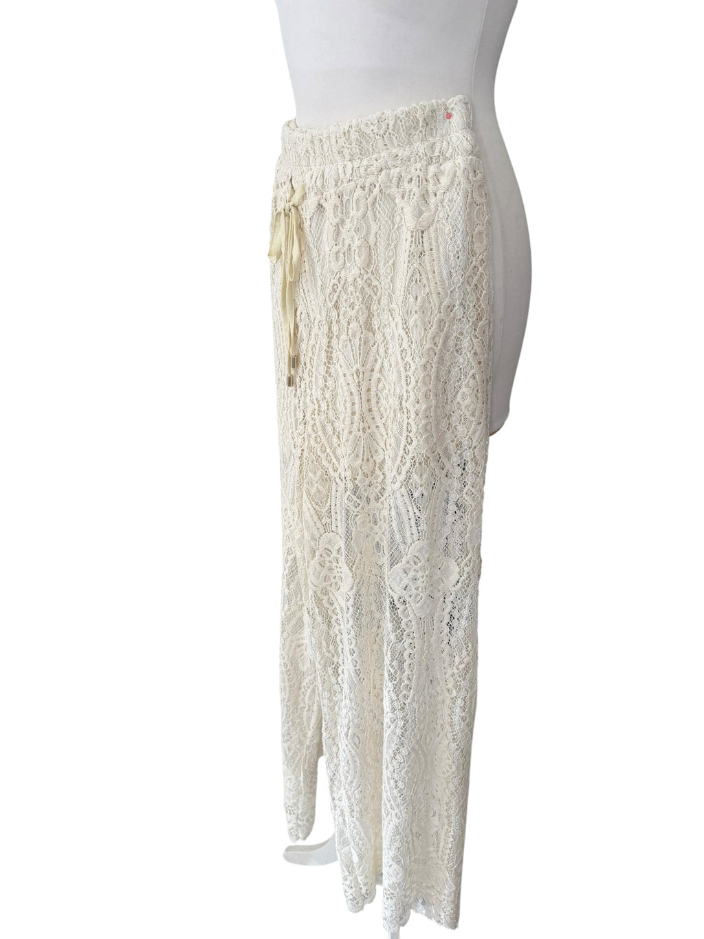 Pantalone in pizzo