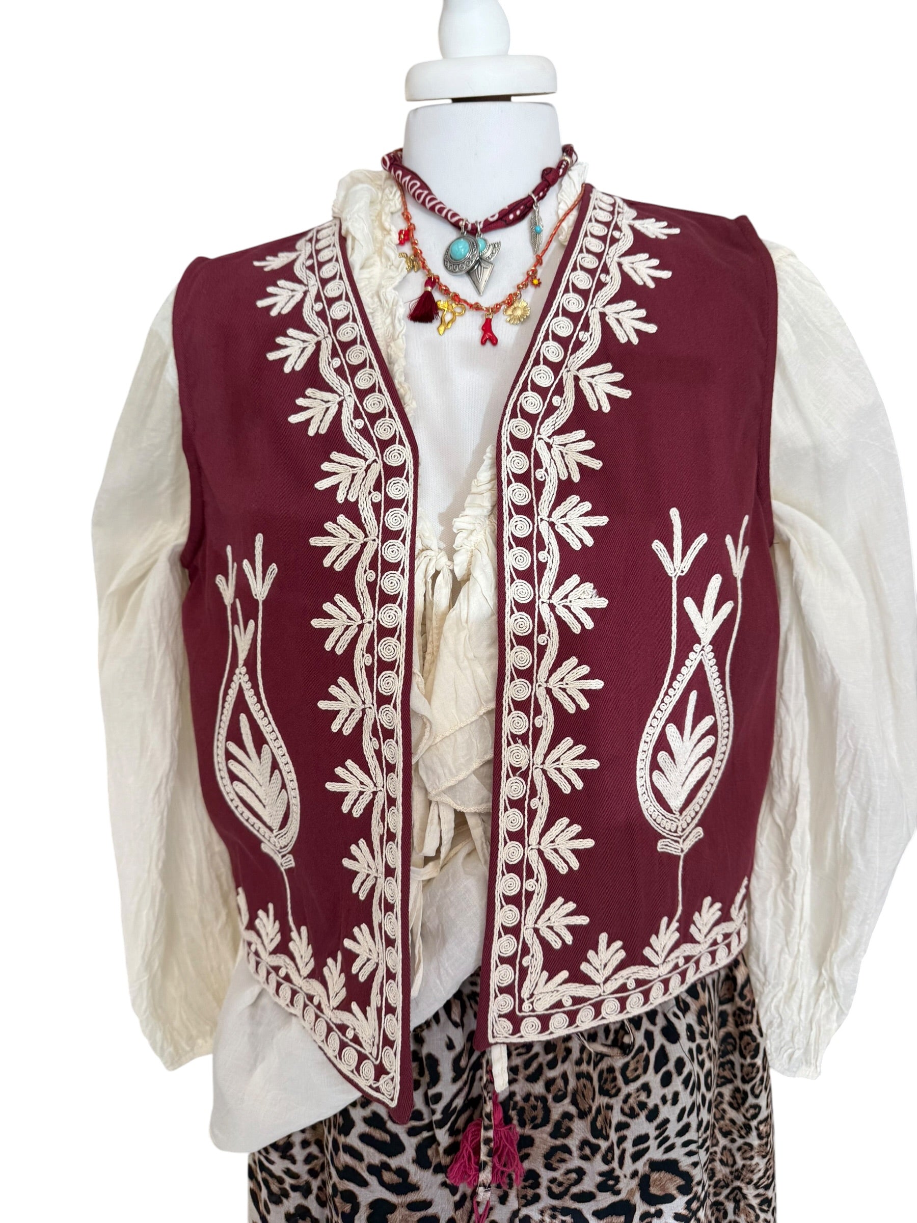 Gilet ricami