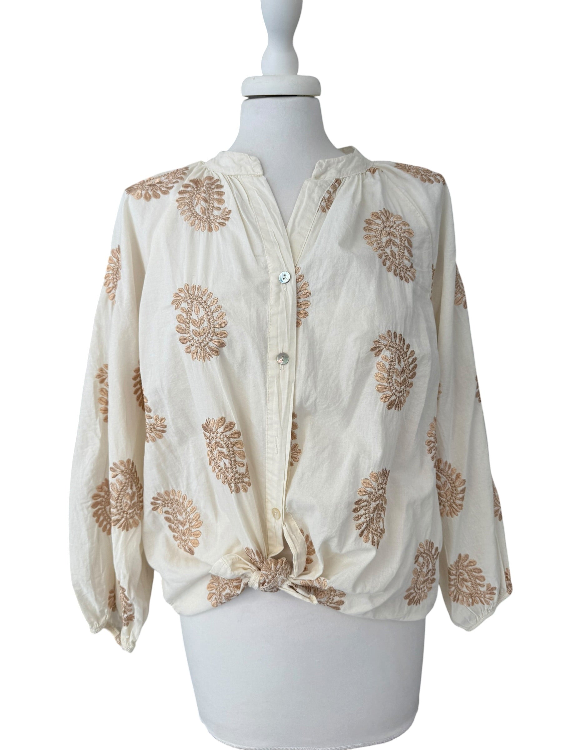 Camicia ricamata