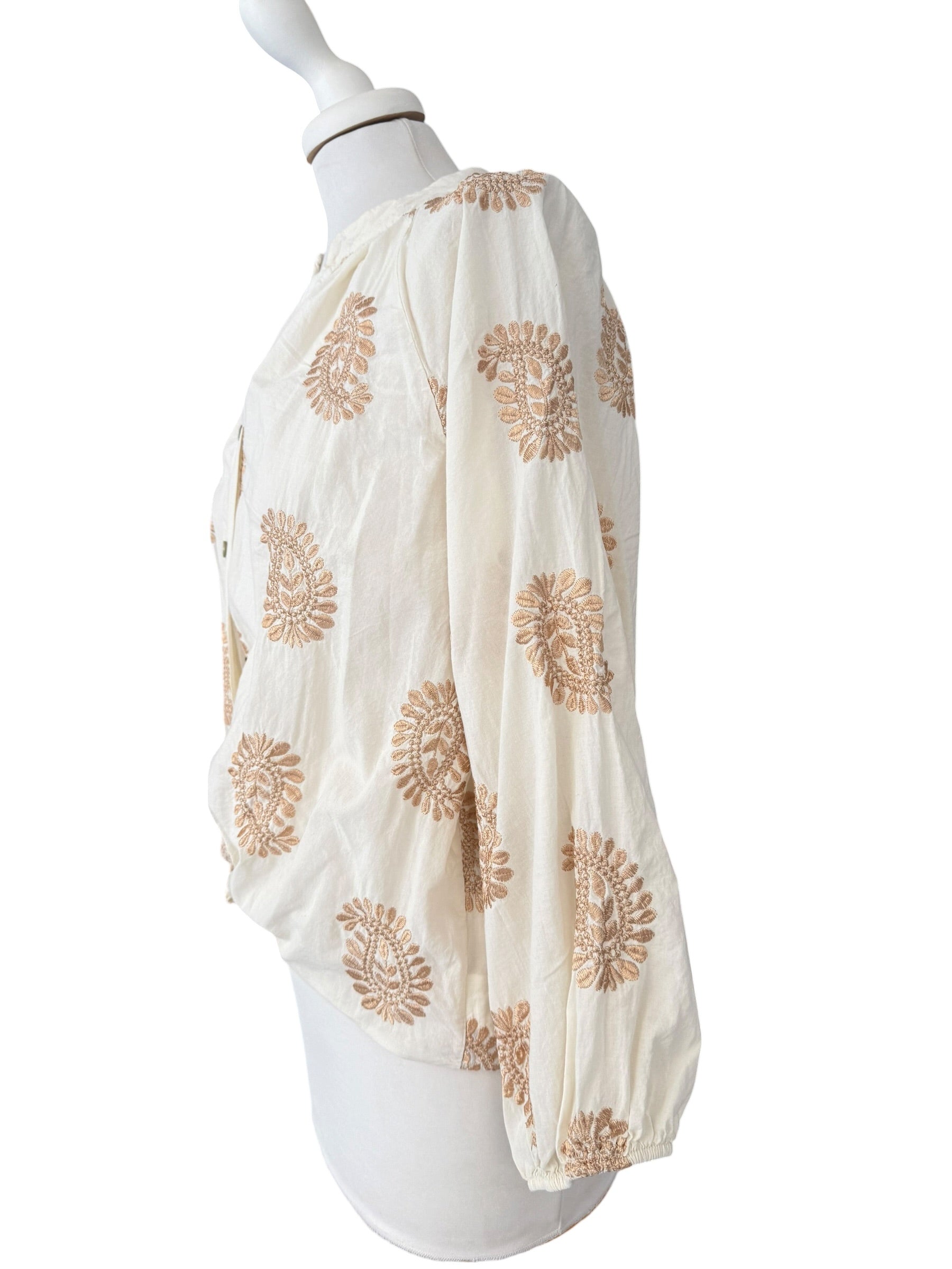 Camicia ricamata