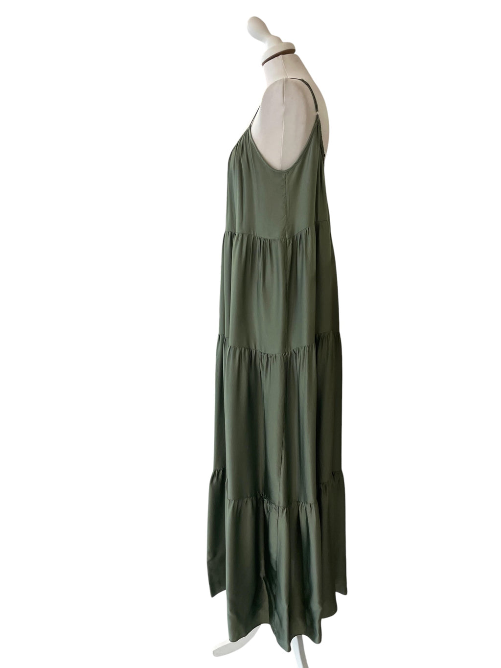 Abito a balze in satin