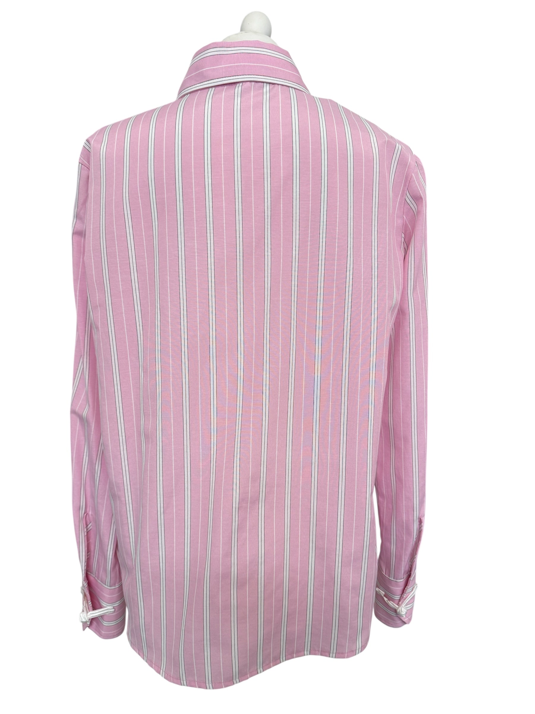 Camicia rigata rosa con alamari