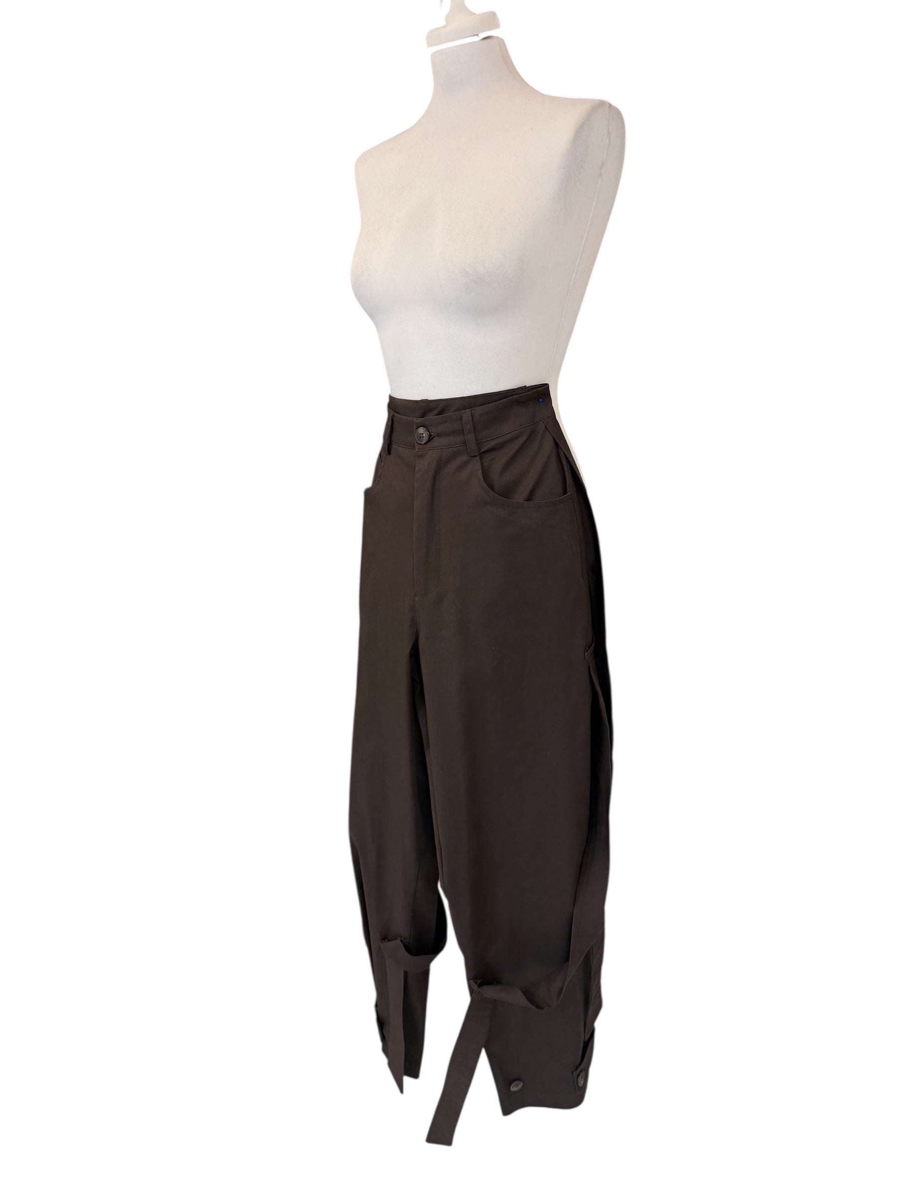 Pantalone Abu moro 68