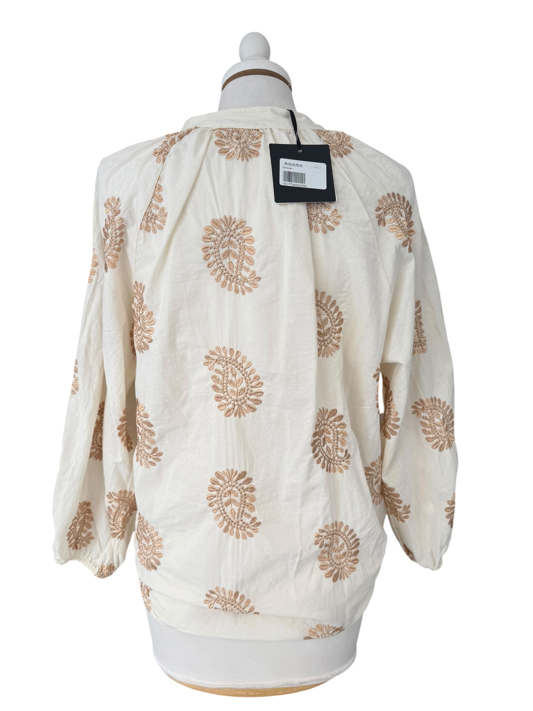 Camicia ricamata