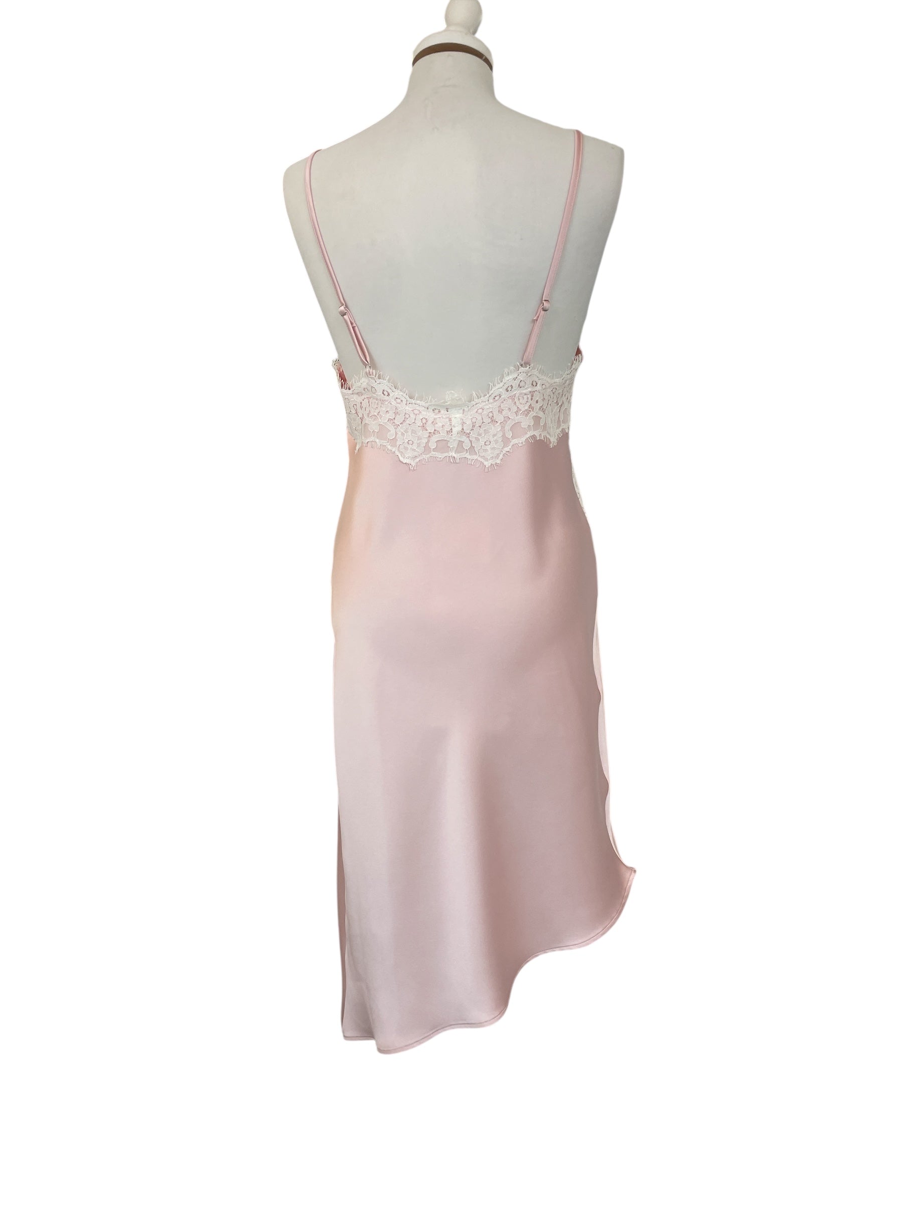 Abito sottoveste asimmetrico