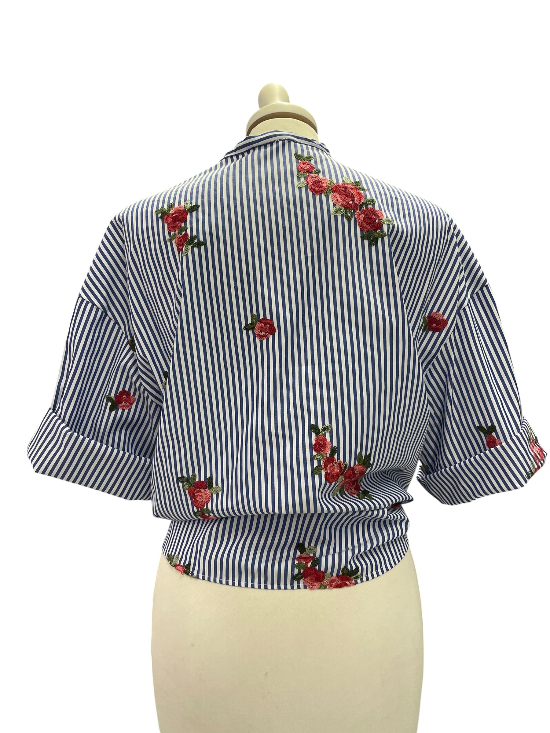 Camicia gessata ricamata taglia unica