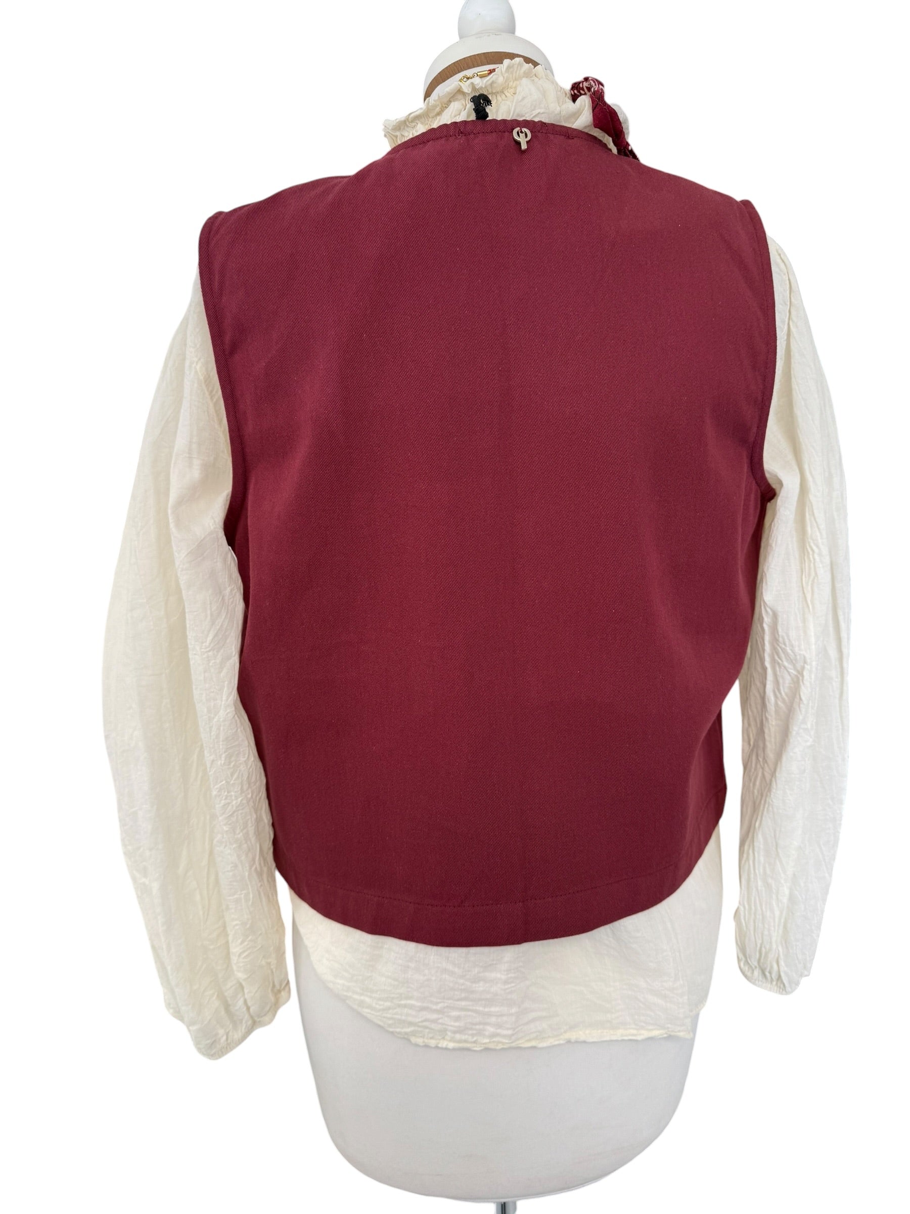 Gilet ricami