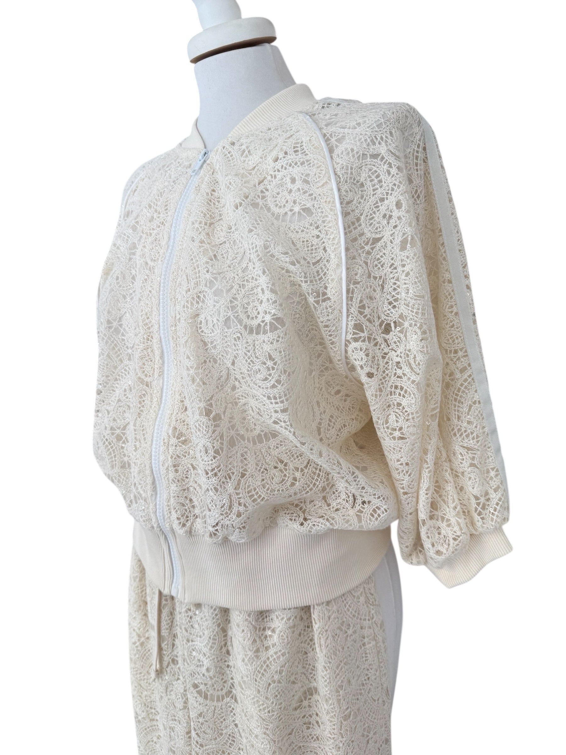 Bomber in pizzo con micropaiettes