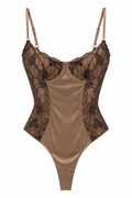Body in pizzo nude