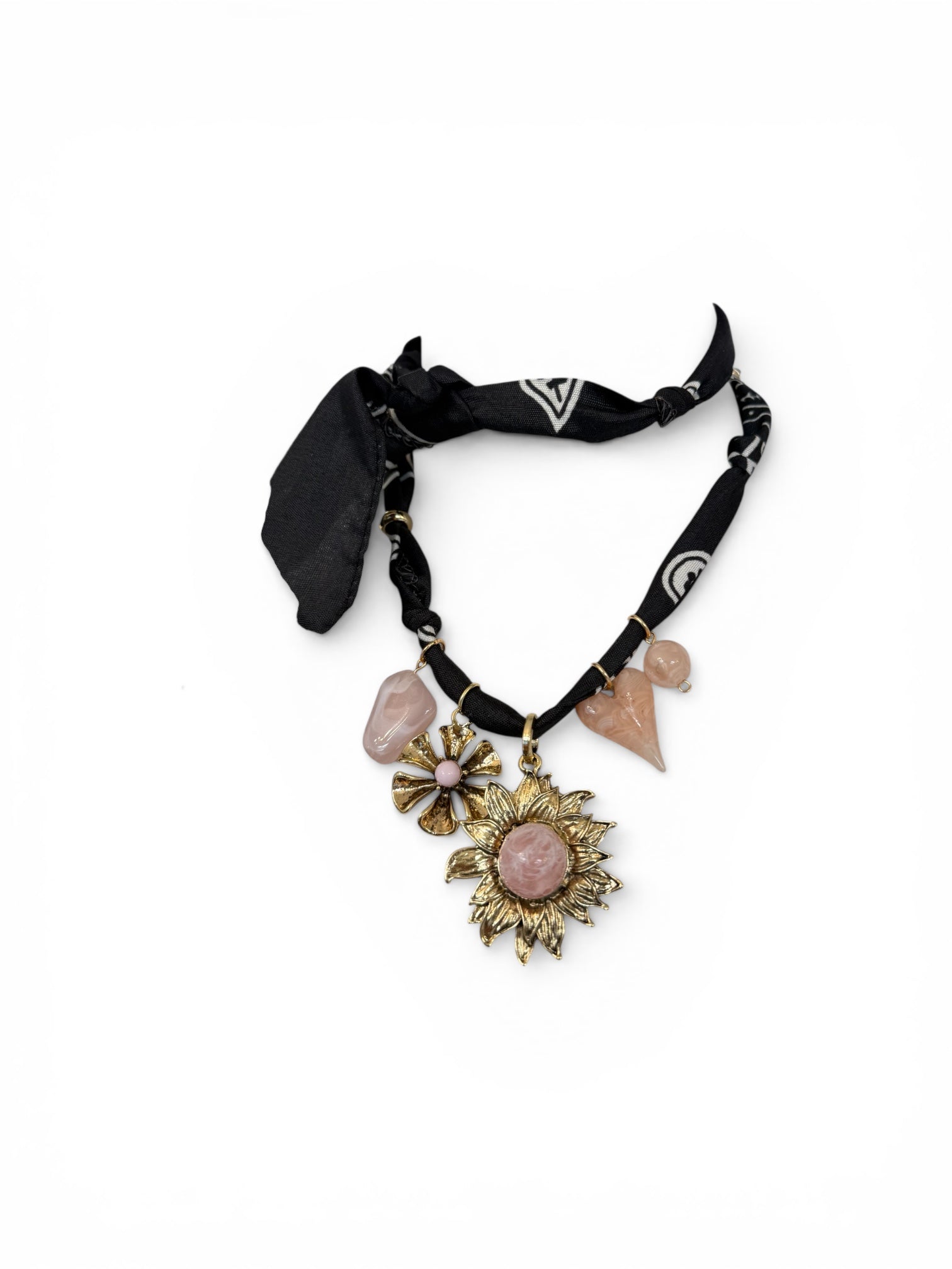 NECKLACE bandana nera / fiori rosa