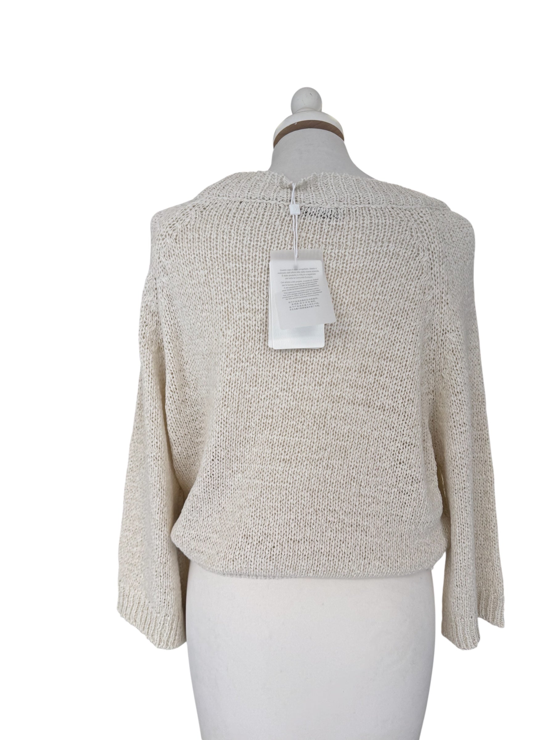 Maglia in fettuccia con spilla