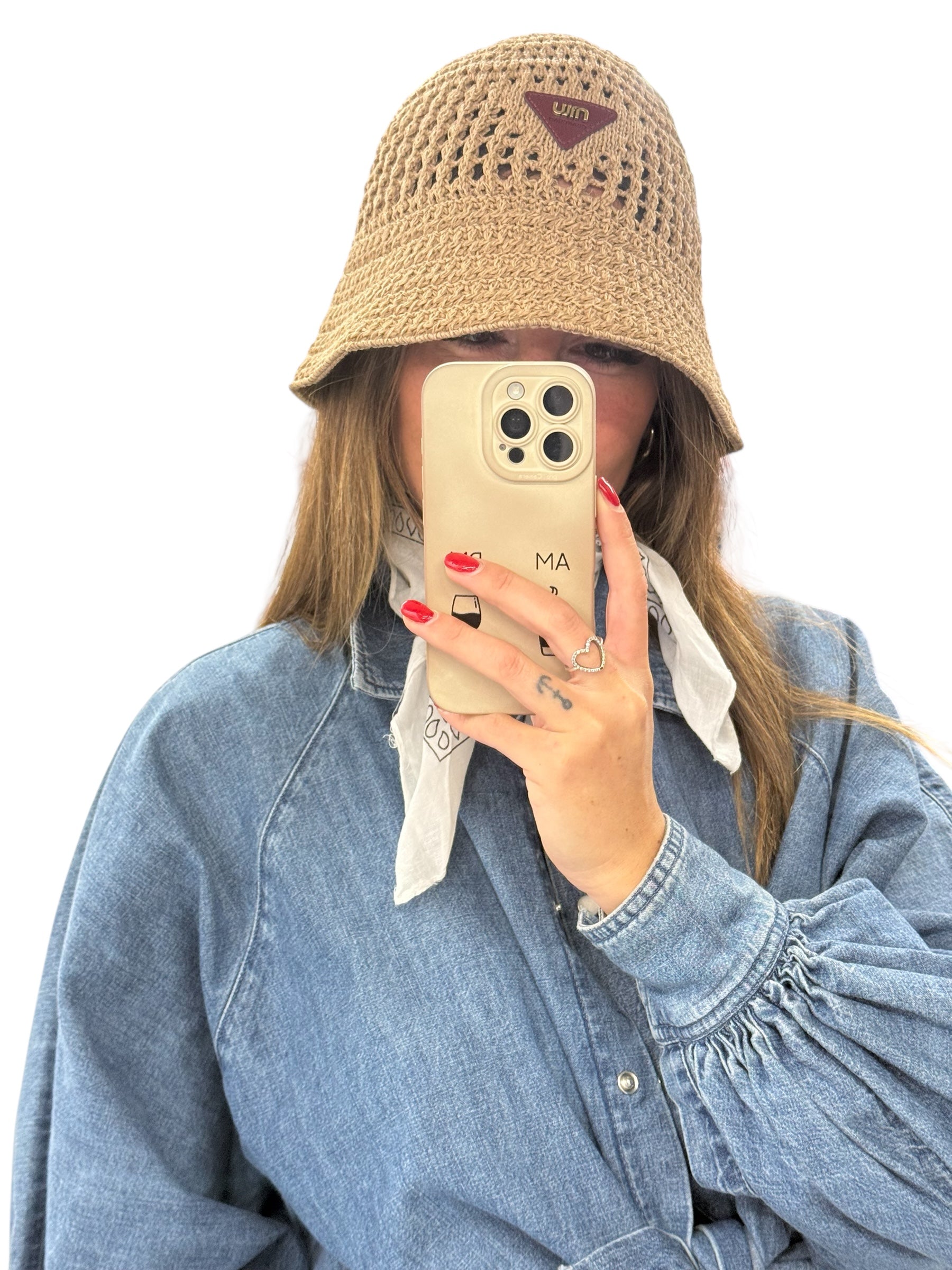 Cappello traforato