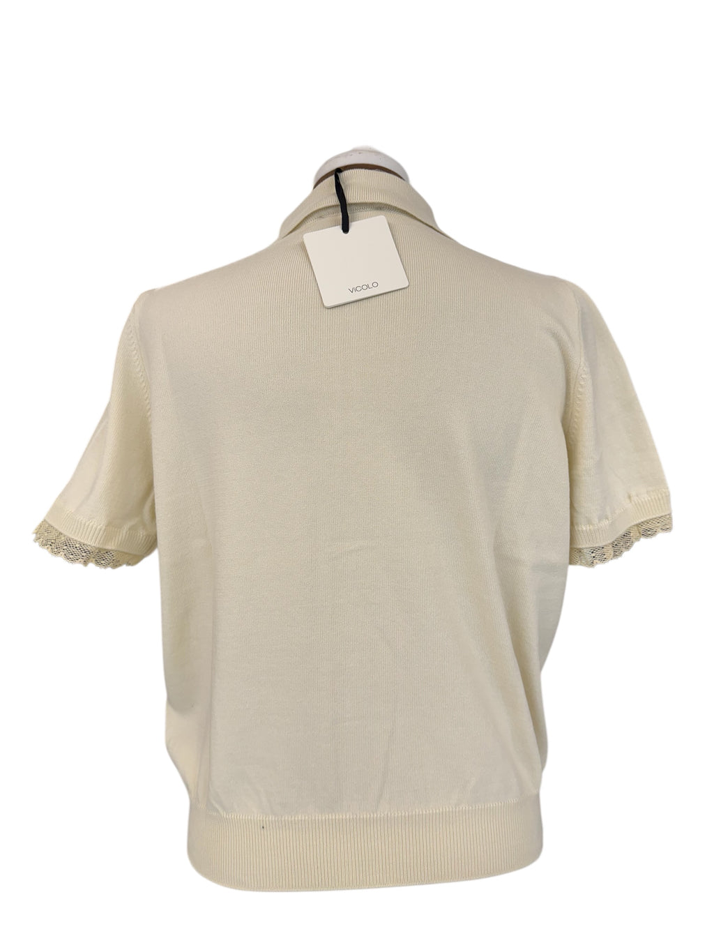 Polo con dettaglio pizzo