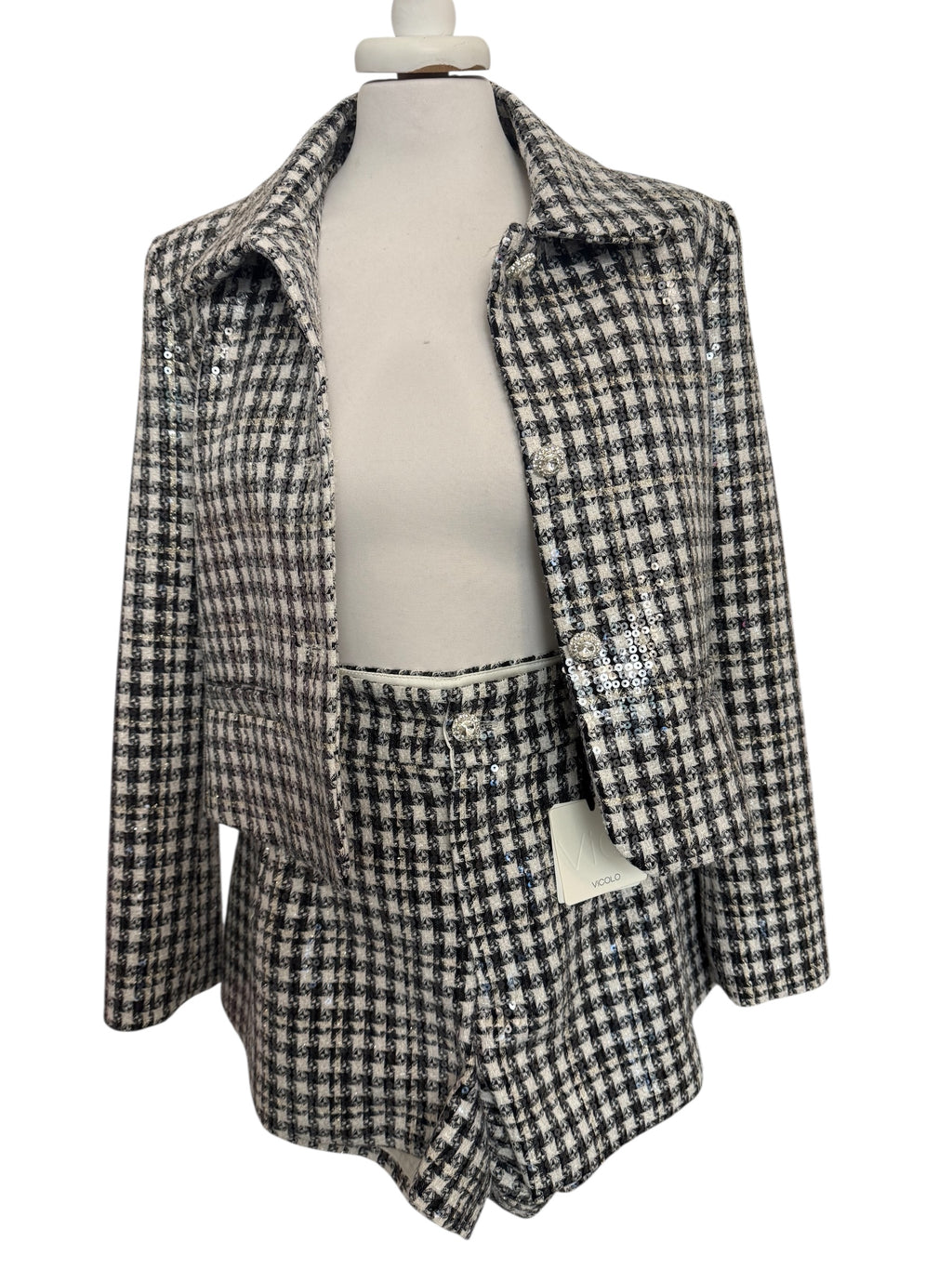 Giacca chanel paiettes bco/nero bottoni gioiello