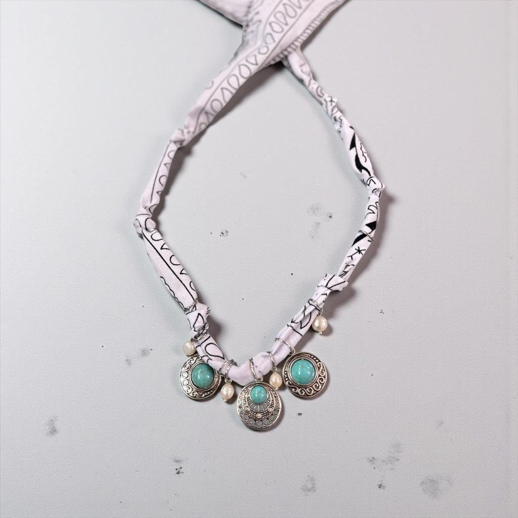 Necklace Bandana bianco/Turchese Rodi
