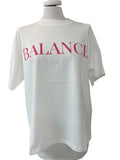 T-shirt over vicolo